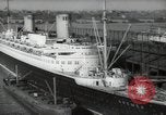 Standbild deutscher Liner Bremen New York United States USA, 1938, aus Sekunde 1 historischem Filmmaterial Videoclip 65675074847