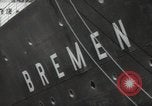 Standbild deutscher Liner Bremen New York United States USA, 1938, aus Sekunde 28 historischem Filmmaterial Videoclip 65675074847