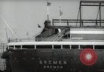 Standbild deutscher Liner Bremen New York United States USA, 1938, aus Sekunde 47 historischem Filmmaterial Videoclip 65675074847