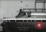 Standbild deutscher Liner Bremen New York United States USA, 1938, aus Sekunde 49 historischem Filmmaterial Videoclip 65675074847