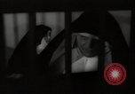 Standbild deutschen Nonnen United States USA, 1938, aus Sekunde 43 historischem Filmmaterial Videoclip 65675074851