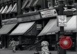 Standbild Harlem street scene in 1939 New York City USA, 1939, aus Sekunde 3 historischem Filmmaterial Videoclip 65675074863