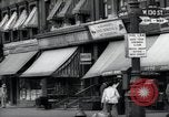 Standbild Harlem street scene in 1939 New York City USA, 1939, aus Sekunde 25 historischem Filmmaterial Videoclip 65675074863