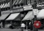 Standbild Harlem street scene in 1939 New York City USA, 1939, aus Sekunde 27 historischem Filmmaterial Videoclip 65675074863