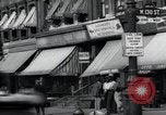 Standbild Harlem street scene in 1939 New York City USA, 1939, aus Sekunde 29 historischem Filmmaterial Videoclip 65675074863