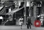 Standbild Harlem street scene in 1939 New York City USA, 1939, aus Sekunde 47 historischem Filmmaterial Videoclip 65675074863