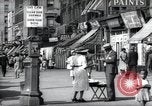 Standbild Harlem street scene in 1939 New York City USA, 1939, aus Sekunde 62 historischem Filmmaterial Videoclip 65675074863