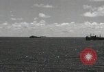 Standbild Transportschiff Peleliu Palau Inseln, 1944, aus Sekunde 45 historischem Filmmaterial Videoclip 65675074868