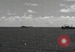 Standbild Transportschiff Peleliu Palau Inseln, 1944, aus Sekunde 46 historischem Filmmaterial Videoclip 65675074868