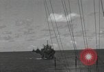 Standbild Transportschiff Peleliu Palau Inseln, 1944, aus Sekunde 62 historischem Filmmaterial Videoclip 65675074868