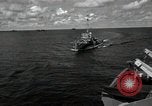 Standbild destroyer Escort Peleliu Palau Inseln, 1944, aus Sekunde 35 historischem Filmmaterial Videoclip 65675074869