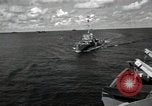 Standbild destroyer Escort Peleliu Palau Inseln, 1944, aus Sekunde 38 historischem Filmmaterial Videoclip 65675074869