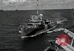 Standbild destroyer Escort Peleliu Palau Inseln, 1944, aus Sekunde 46 historischem Filmmaterial Videoclip 65675074869
