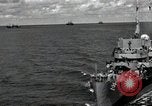 Standbild destroyer Escort Peleliu Palau Inseln, 1944, aus Sekunde 59 historischem Filmmaterial Videoclip 65675074869