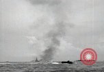 Standbild Marines Peleliu Palau Inseln, 1944, aus Sekunde 56 historischem Filmmaterial Videoclip 65675074870