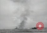 Standbild Marines Peleliu Palau Inseln, 1944, aus Sekunde 60 historischem Filmmaterial Videoclip 65675074870
