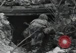 Standbild Marines Peleliu Palau Inseln, 1944, aus Sekunde 26 historischem Filmmaterial Videoclip 65675074871