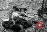 Standbild Marines Peleliu Palau Inseln, 1944, aus Sekunde 34 historischem Filmmaterial Videoclip 65675074871