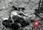 Standbild Marines Peleliu Palau Inseln, 1944, aus Sekunde 35 historischem Filmmaterial Videoclip 65675074871