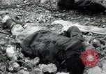 Standbild Marines Peleliu Palau Inseln, 1944, aus Sekunde 49 historischem Filmmaterial Videoclip 65675074871