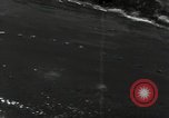 Standbild Luftaufnahmen der Insel Küste bei der Anlandung Angaur Palau Inseln, 1944, aus Sekunde 4 historischem Filmmaterial Videoclip 65675074875