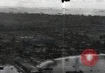 Standbild Luftaufnahmen der Insel Küste bei der Anlandung Angaur Palau Inseln, 1944, aus Sekunde 16 historischem Filmmaterial Videoclip 65675074875