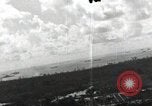 Standbild Luftaufnahmen der Insel Küste bei der Anlandung Angaur Palau Inseln, 1944, aus Sekunde 31 historischem Filmmaterial Videoclip 65675074875