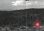 Standbild Luftaufnahmen der Insel Küste bei der Anlandung Angaur Palau Inseln, 1944, aus Sekunde 61 historischem Filmmaterial Videoclip 65675074875
