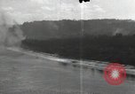 Standbild Deutschland Landung Handwerk Angaur Palau Inseln, 1944, aus Sekunde 62 historischem Filmmaterial Videoclip 65675074876