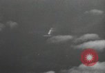 Standbild Avenger Bomber Pacific Theater, 1945, aus Sekunde 16 historischem Filmmaterial Videoclip 65675074878