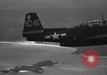 Standbild TBM Avenger Bomber Pacific Theater, 1945, aus Sekunde 28 historischem Filmmaterial Videoclip 65675074879