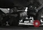 Standbild F6F Hellcat Jagdflugzeug Iwo Jima, 1945, aus Sekunde 52 historischem Filmmaterial Videoclip 65675074880