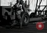 Standbild Navy Personal Iwo Jima, 1945, aus Sekunde 11 historischem Filmmaterial Videoclip 65675074884