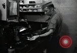 Standbild Navy Personal Iwo Jima, 1945, aus Sekunde 23 historischem Filmmaterial Videoclip 65675074884