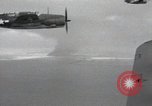 Standbild SB2C Helldiver Bomber Bonin Inseln Japan, 1944, aus Sekunde 27 historischem Filmmaterial Videoclip 65675074885