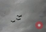 Standbild SB2C Helldiver Bomber Bonin Inseln Japan, 1944, aus Sekunde 38 historischem Filmmaterial Videoclip 65675074885
