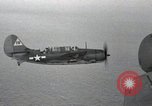 Standbild SB2C Helldiver Bomber Bonin Inseln Japan, 1944, aus Sekunde 42 historischem Filmmaterial Videoclip 65675074885