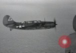 Standbild SB2C Helldiver Bomber Bonin Inseln Japan, 1944, aus Sekunde 44 historischem Filmmaterial Videoclip 65675074885