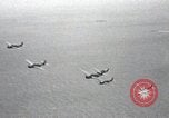 Standbild SB2C Helldiver Bomber Bonin Inseln Japan, 1944, aus Sekunde 61 historischem Filmmaterial Videoclip 65675074885