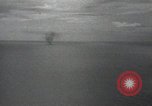 Standbild SB2C Helldiver Bomber Bonin Inseln Japan, 1944, aus Sekunde 26 historischem Filmmaterial Videoclip 65675074886