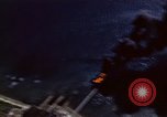 Image de bombardements de barges théâtre du Pacifique, 1944, de la seconde 9 séquences d'archives historiques vidéo 65675074887