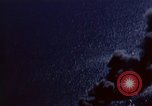 Image de bombardements de barges théâtre du Pacifique, 1944, de la seconde 10 séquences d'archives historiques vidéo 65675074887