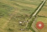 Standbild strafing von japanischen Flugzeugen Pacific Theater, 1944, aus Sekunde 61 historischem Filmmaterial Videoclip 65675074888
