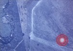 Immagine di Bombardamento di artigianato Giapponese Teatro pacifico, 1944, secondo 45 filmato di repertorio 65675074894