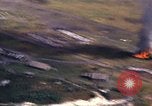 Immagine di Bombardamento aereo giapponese Teatro pacifico, 1944, secondo 10 filmato di repertorio 65675074897