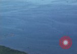Standbild strafing japanischen Frachter Pacific Theater, 1944, aus Sekunde 16 historischem Filmmaterial Videoclip 65675074900