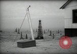 Immagine di Pozzi di petrolio California United States USA, 1938, secondo 19 filmato di repertorio 65675074906