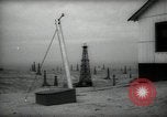 Immagine di Pozzi di petrolio California United States USA, 1938, secondo 40 filmato di repertorio 65675074906