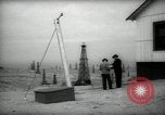 Immagine di Pozzi di petrolio California United States USA, 1938, secondo 53 filmato di repertorio 65675074906