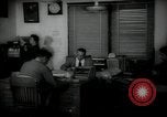 Immagine di Lavoratori a scrivania Taft California USA, 1938, secondo 3 filmato di repertorio 65675074907